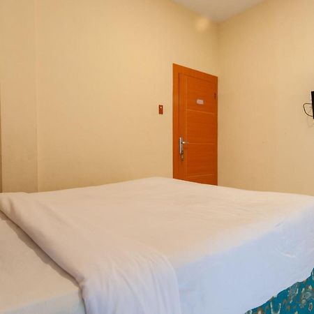 Urbanview Hotel Syariah Residence Medan By Reddoorz Экстерьер фото