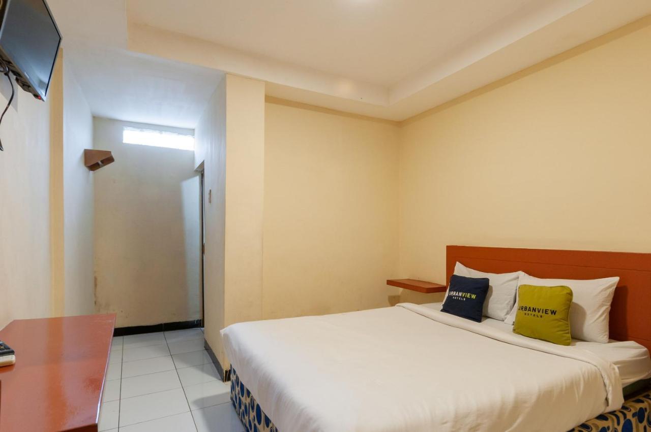 Urbanview Hotel Syariah Residence Medan By Reddoorz Экстерьер фото