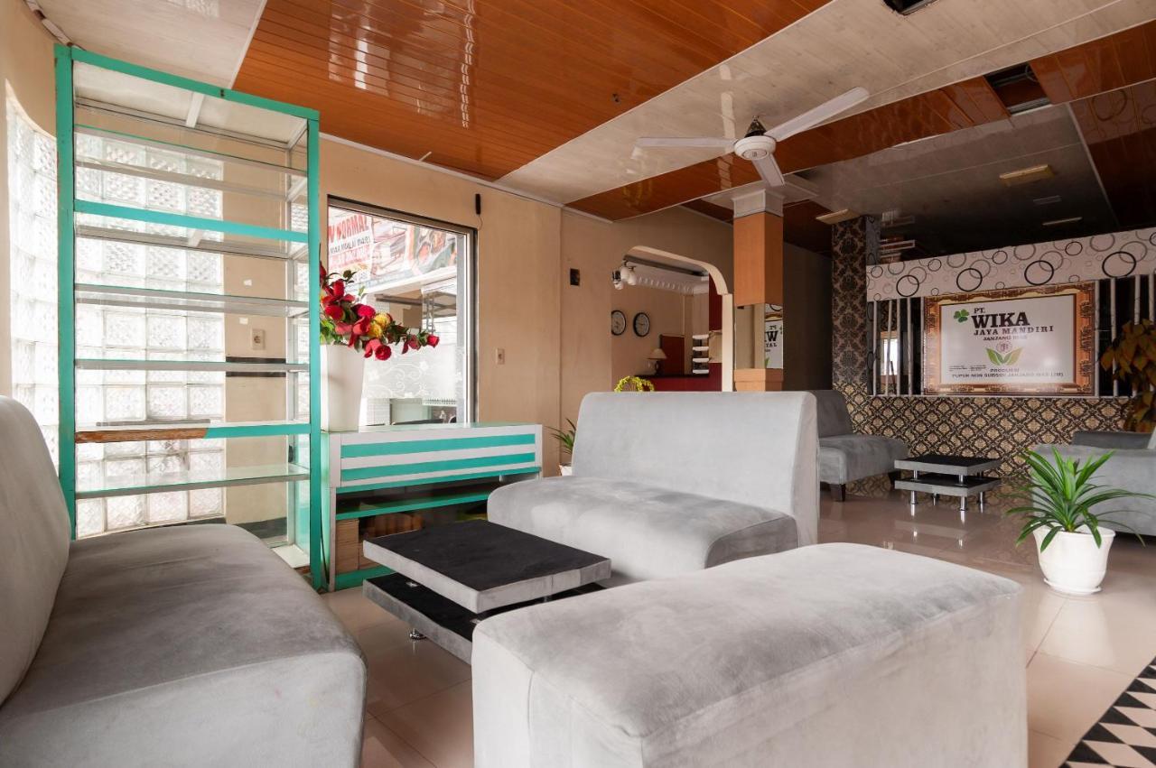 Urbanview Hotel Syariah Residence Medan By Reddoorz Экстерьер фото