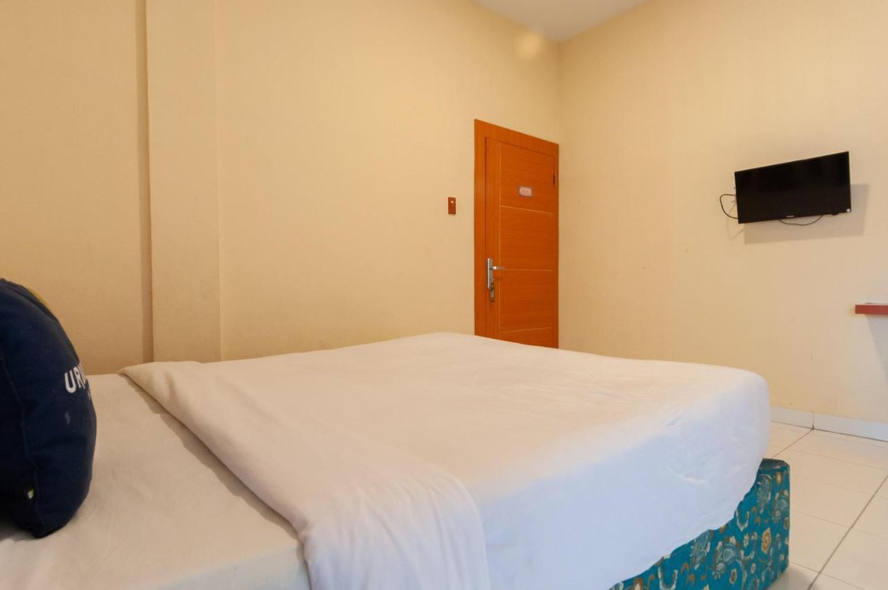 Urbanview Hotel Syariah Residence Medan By Reddoorz Экстерьер фото